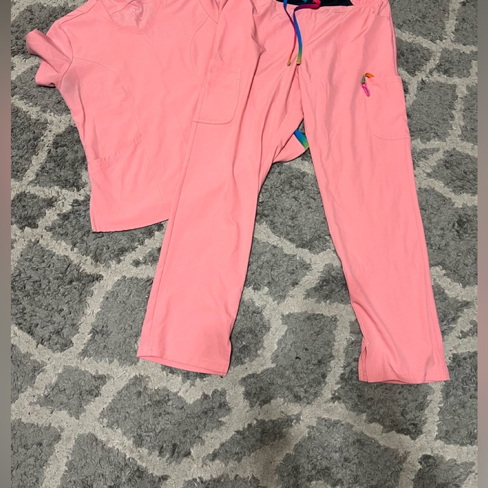 Heart and Soul scrub set